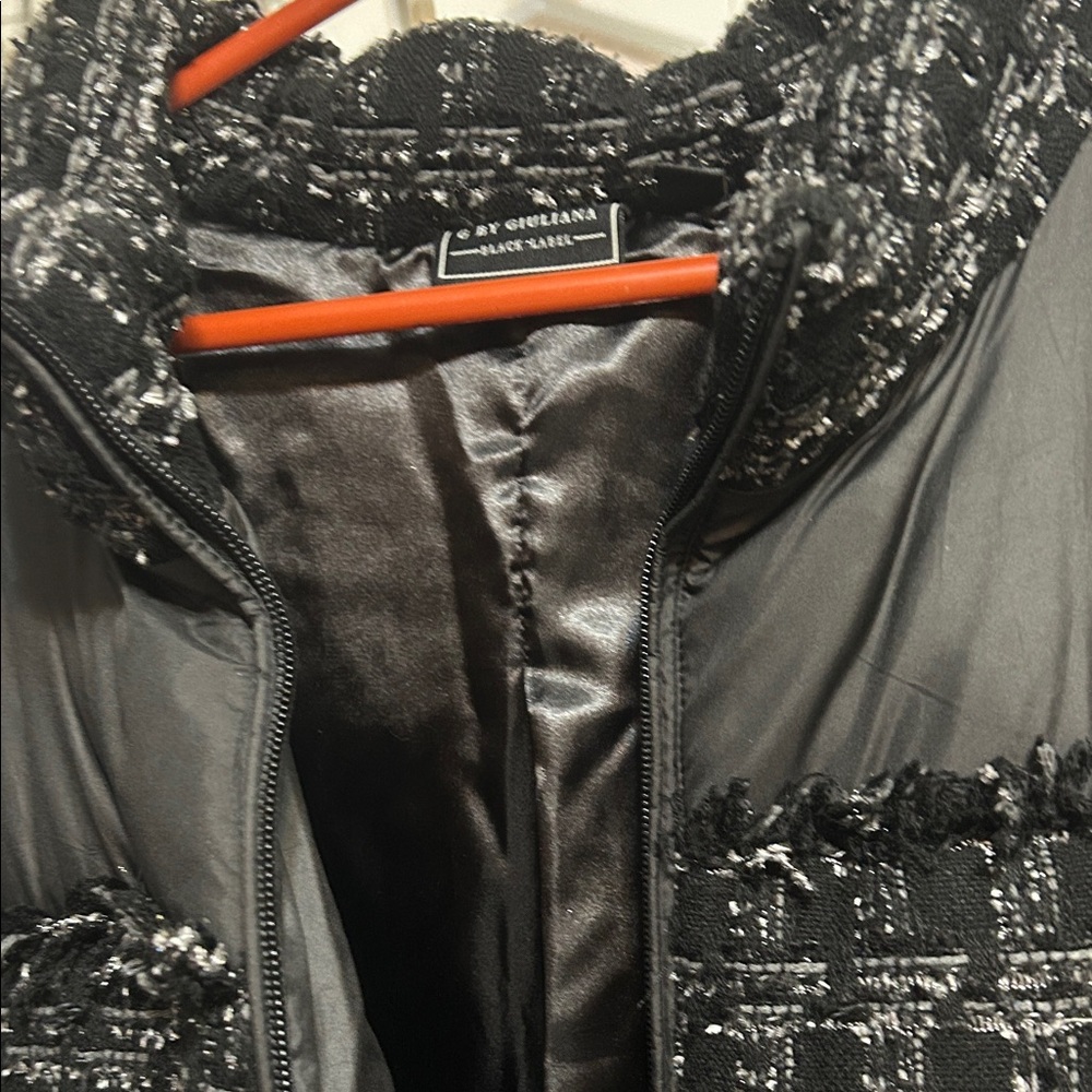 G by Giuliana Black and Gray Puffer Jacket - Picture 6 of 11